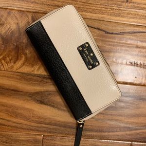 Kate Spade Full Zip Wallet